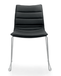 Stoel Maupe - sleede voet CH-2516 1