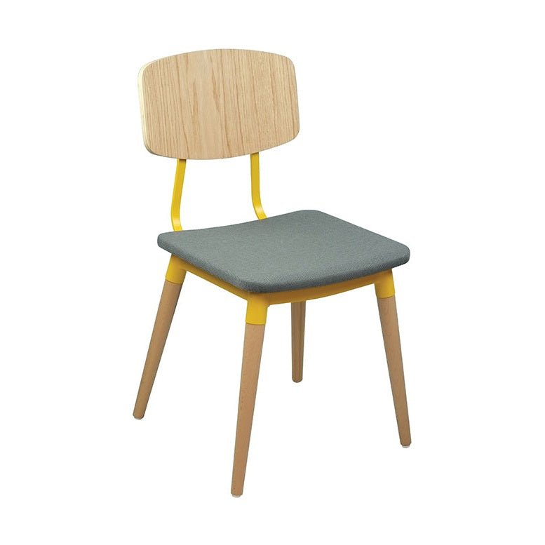 Stoel Stories - Stalen details – houten poten en rug – gestoffeerde zitting CH-1815 1
